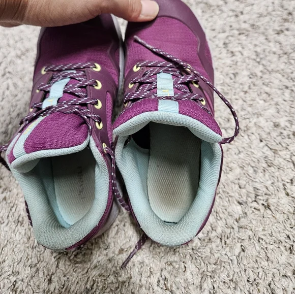 VGUC Merrell Girl's Altalight Hiking Shoes Berry Purple Gray - Picture 7 of 9